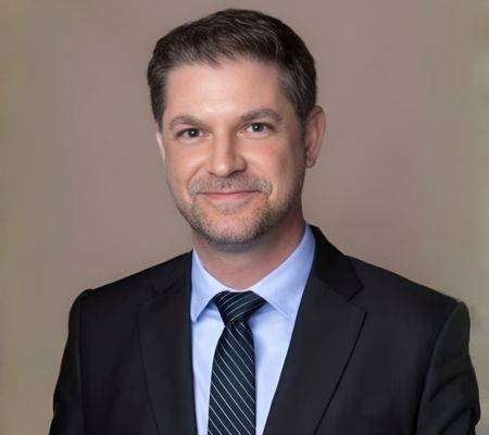 Headshot of Dr. Josh Daspit