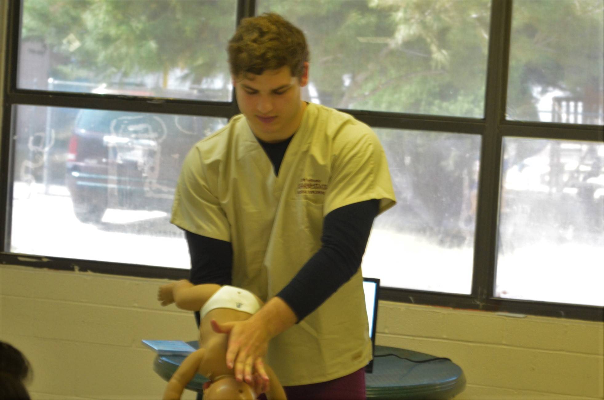 Medical Explorer teaching first-aid
