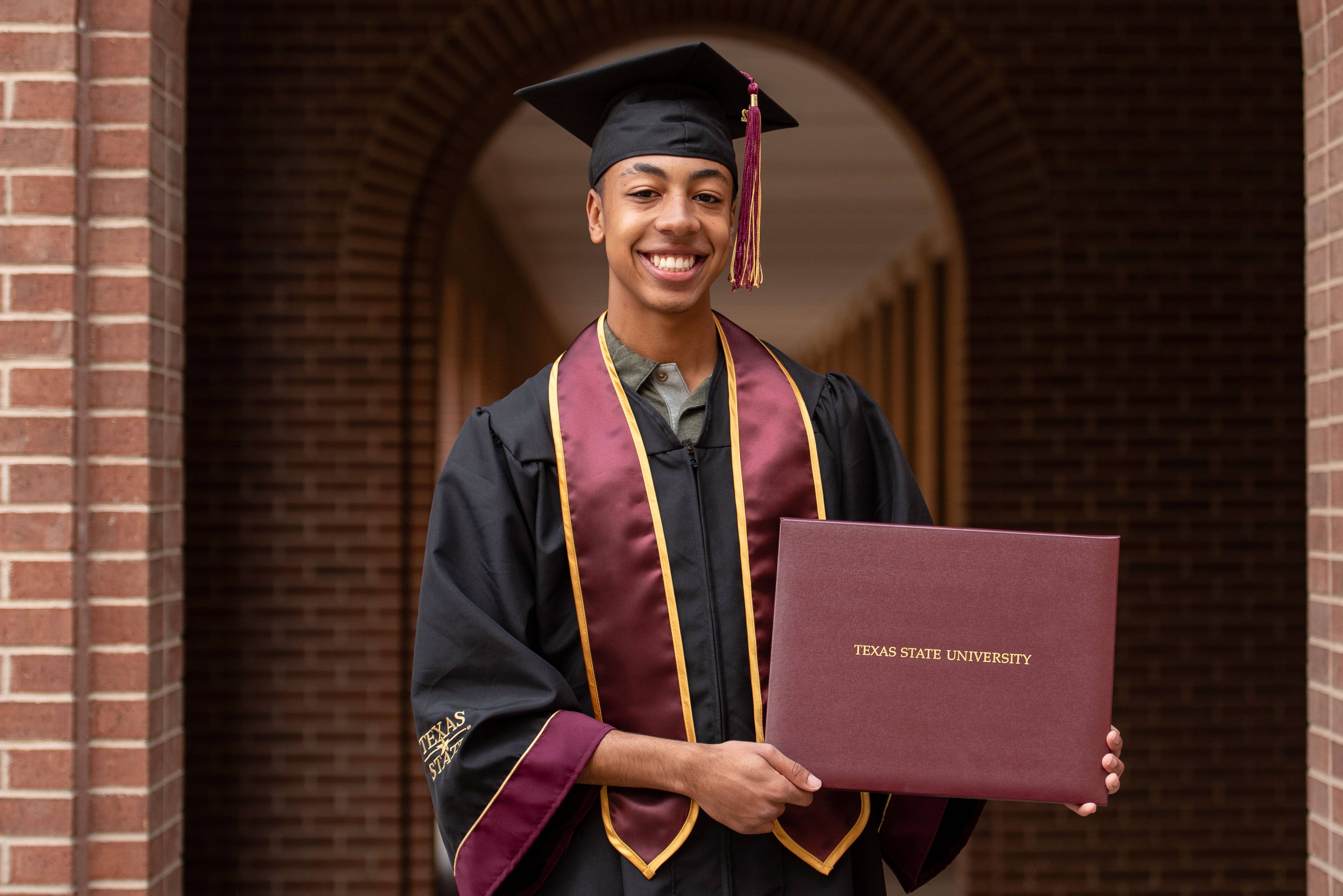 Cap and Gown Commencement Texas State University