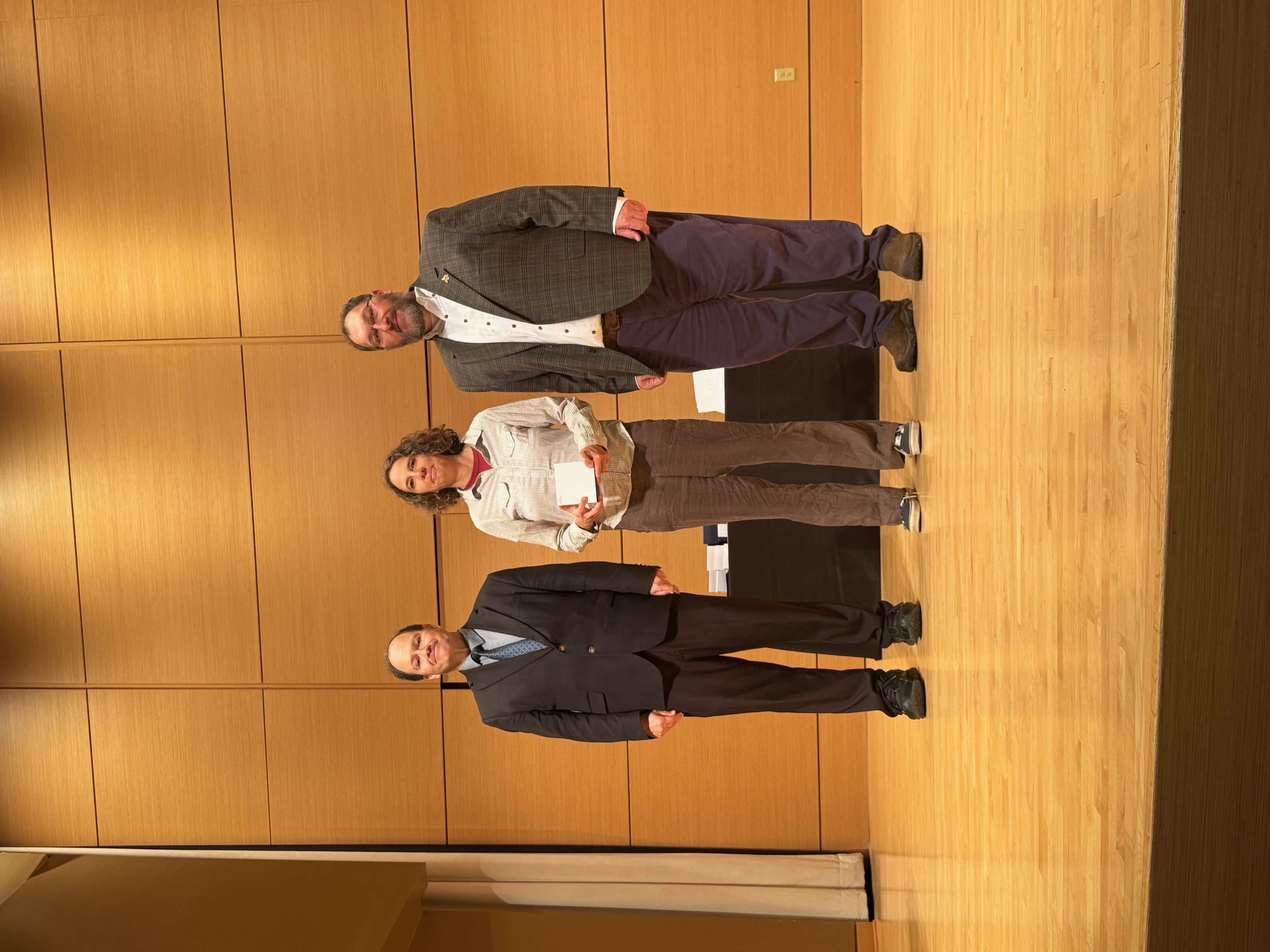 Barrett, Astrid & Ron