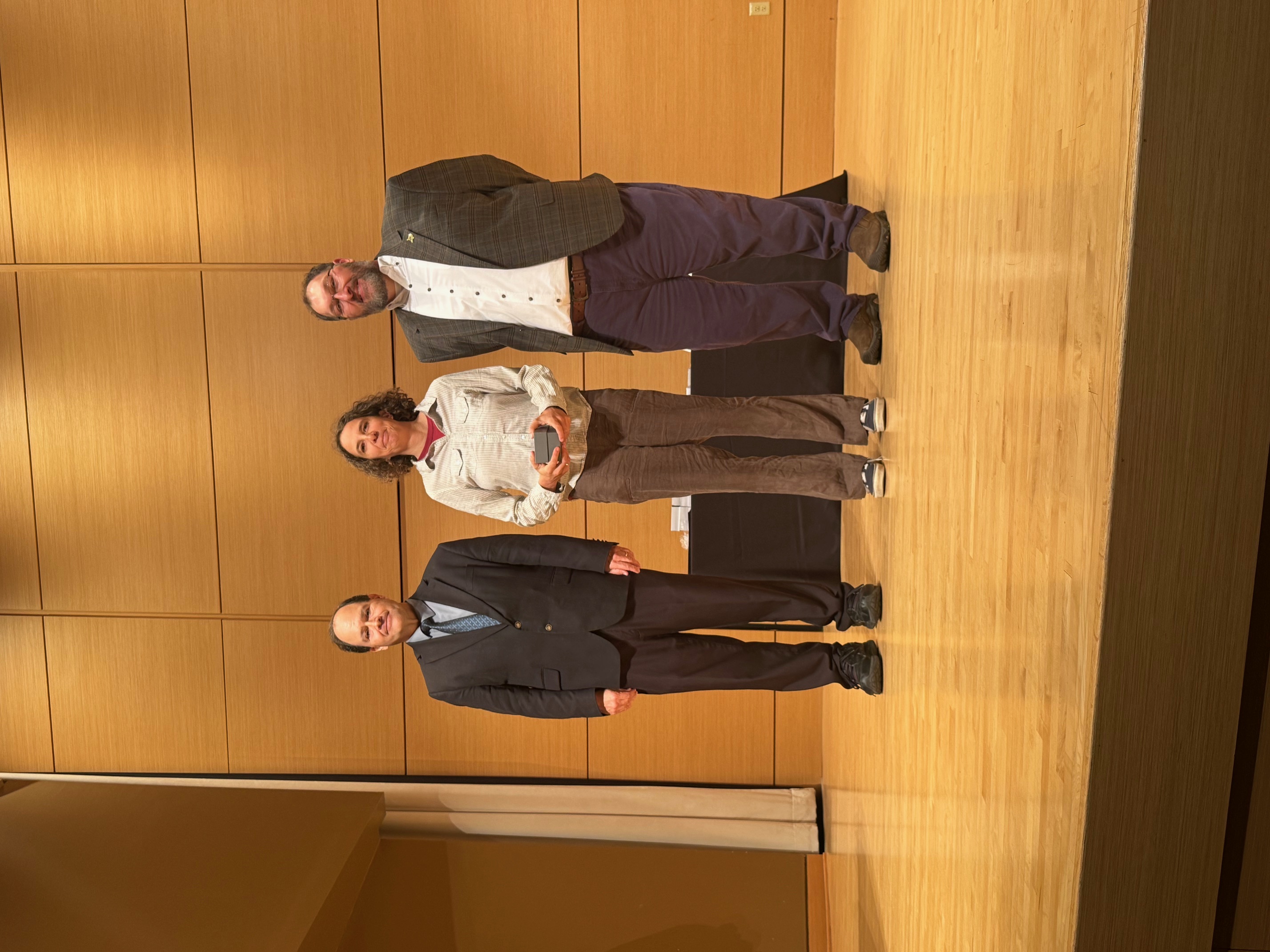 Barrett, Astrid & Ron