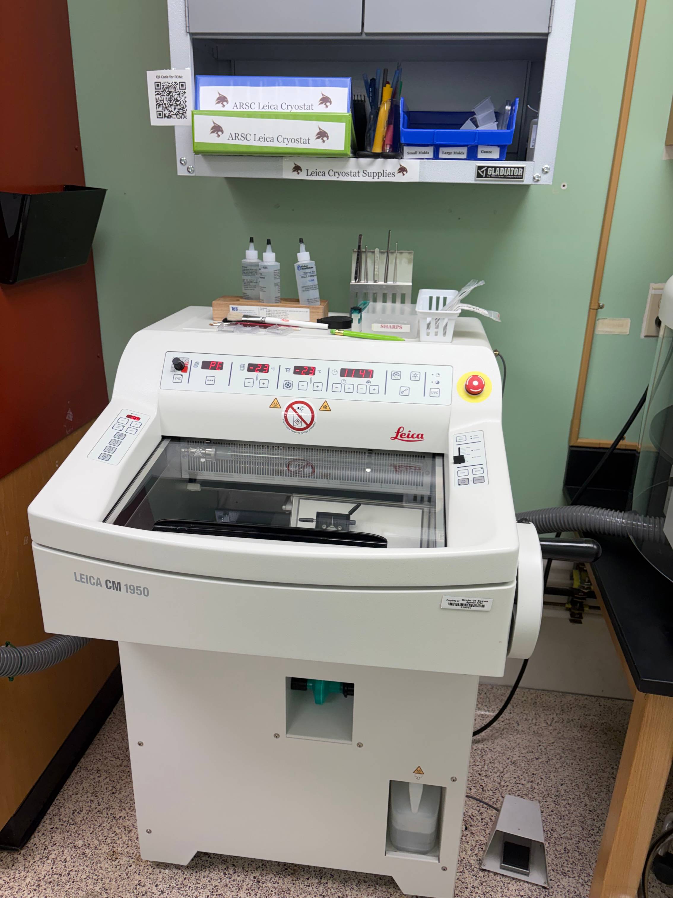 Leica Cryostat