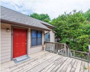 University Place Unit 9 Property Photo