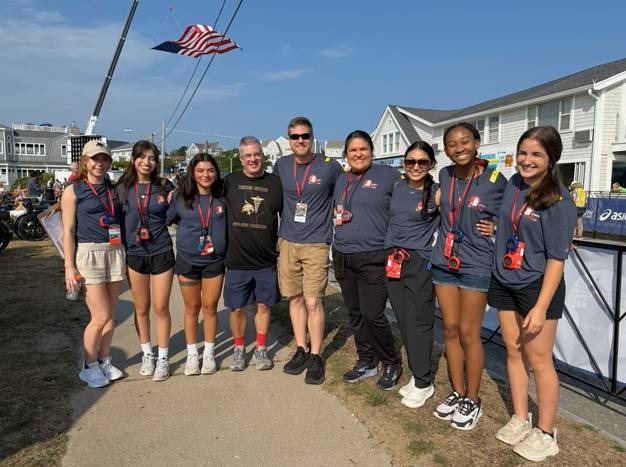group of college students posing