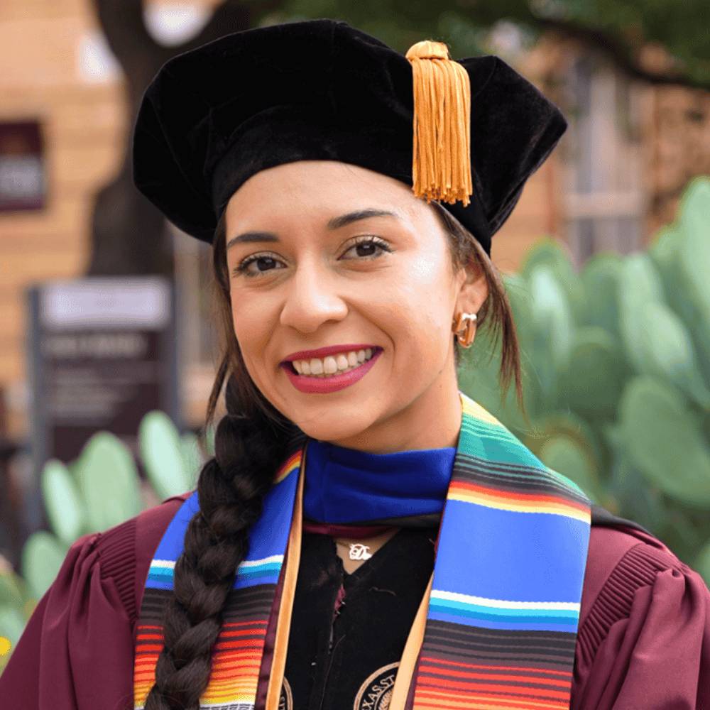 Headshot of Isabella Vigil