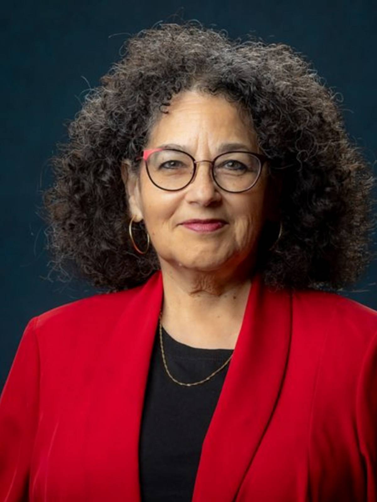 Learn More About DeeDee Fuentes