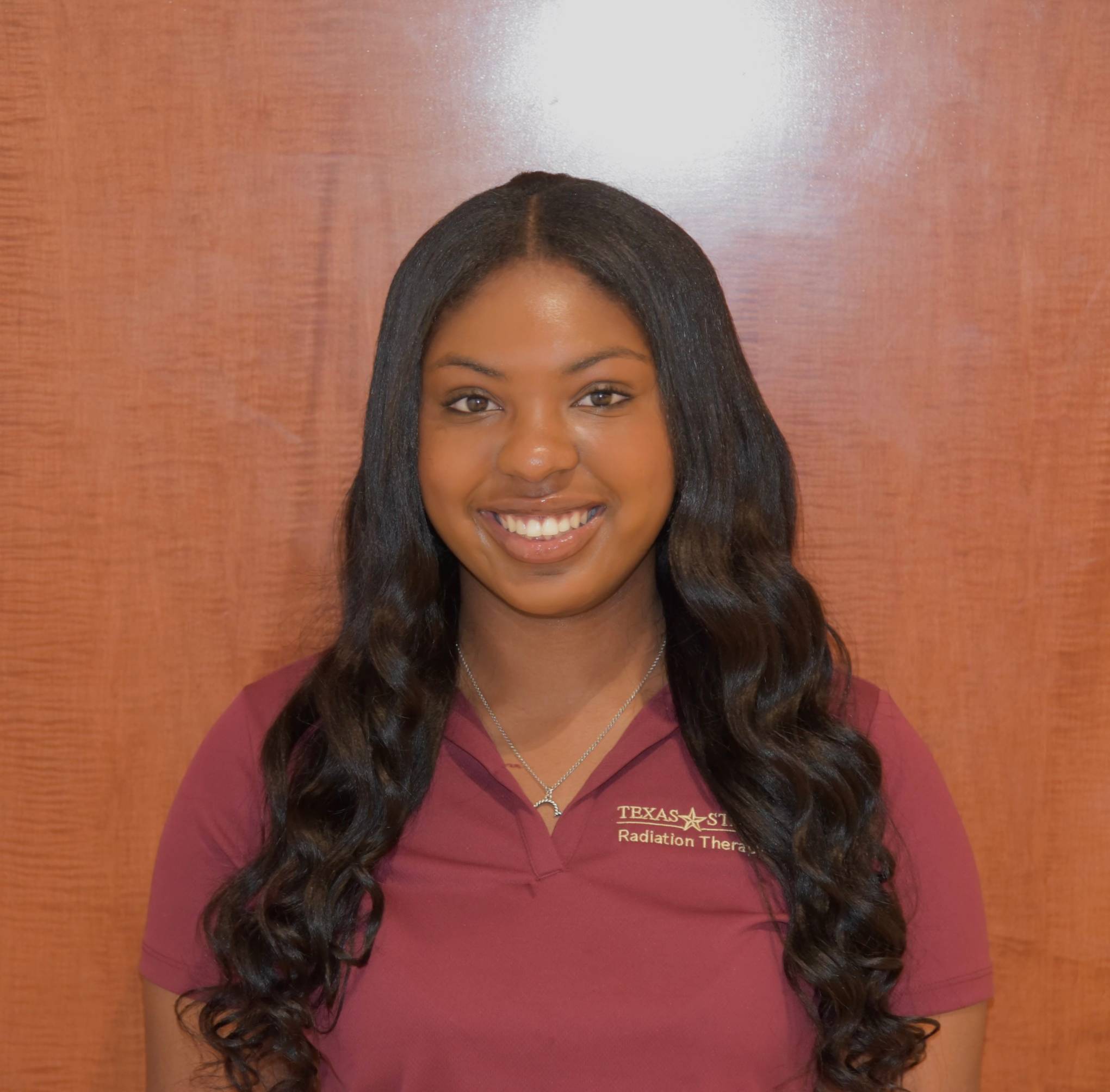 Xenia Navarro, Co-Recruitment