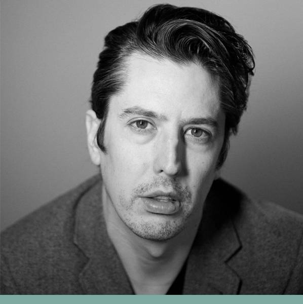 Daniel Carter Headshot