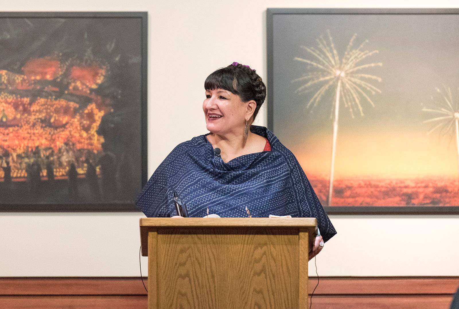 Sandra Cisneros