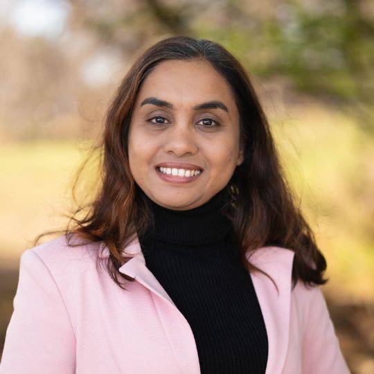 Headshot of Gauri Ravikant Mahajan