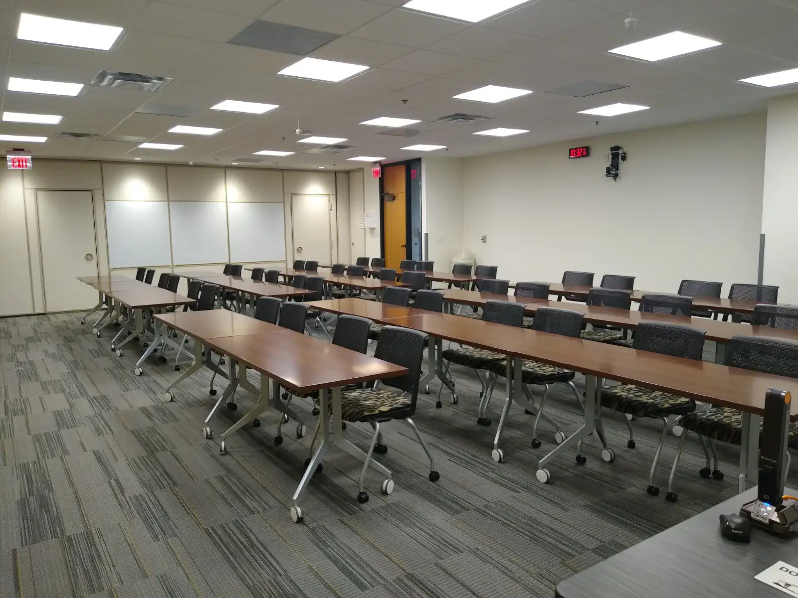 tables in seminar style setup front perspective