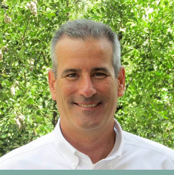Steve Whitten Headshot, PH.D.