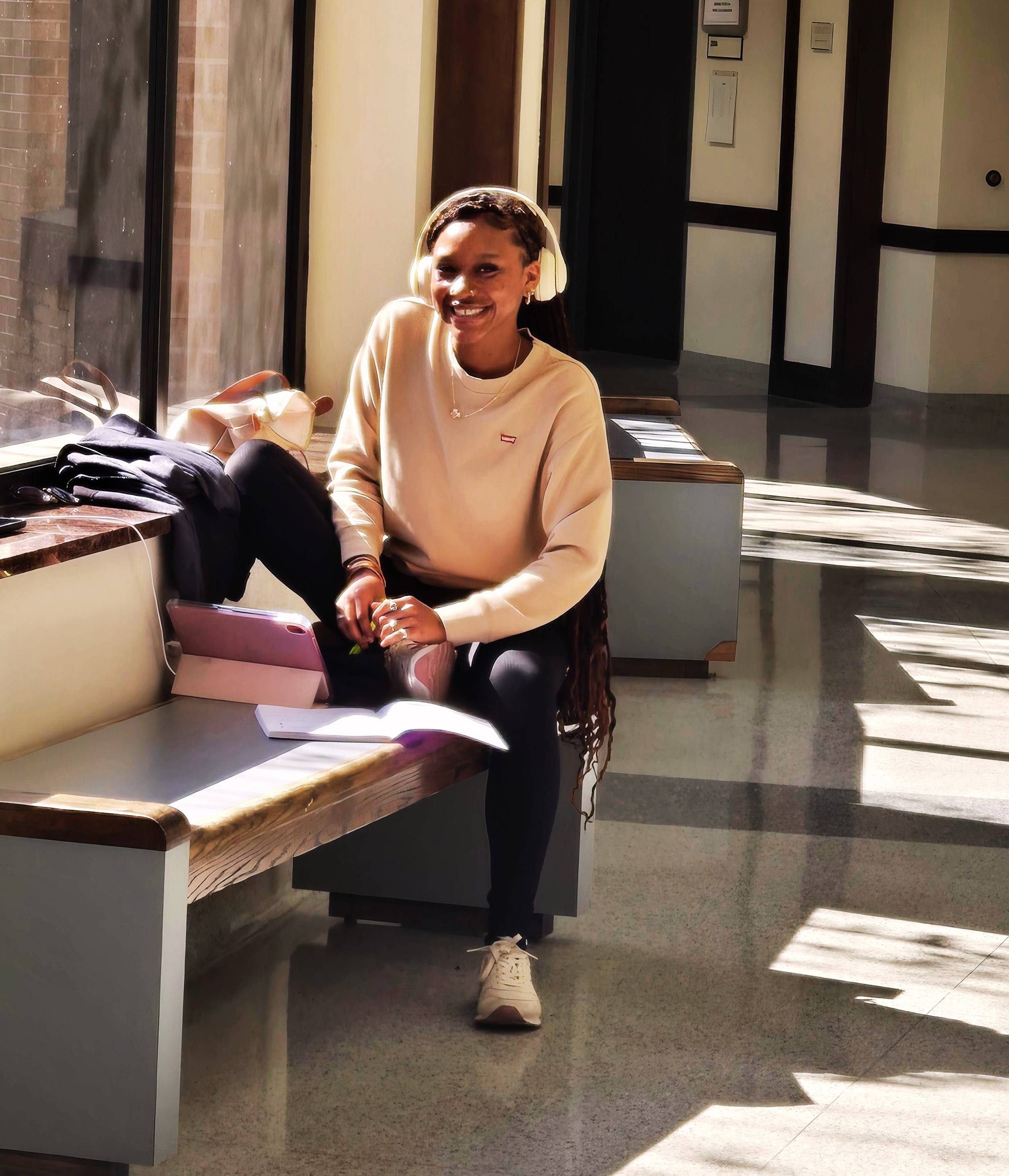 CHP student studying in Encino Hall