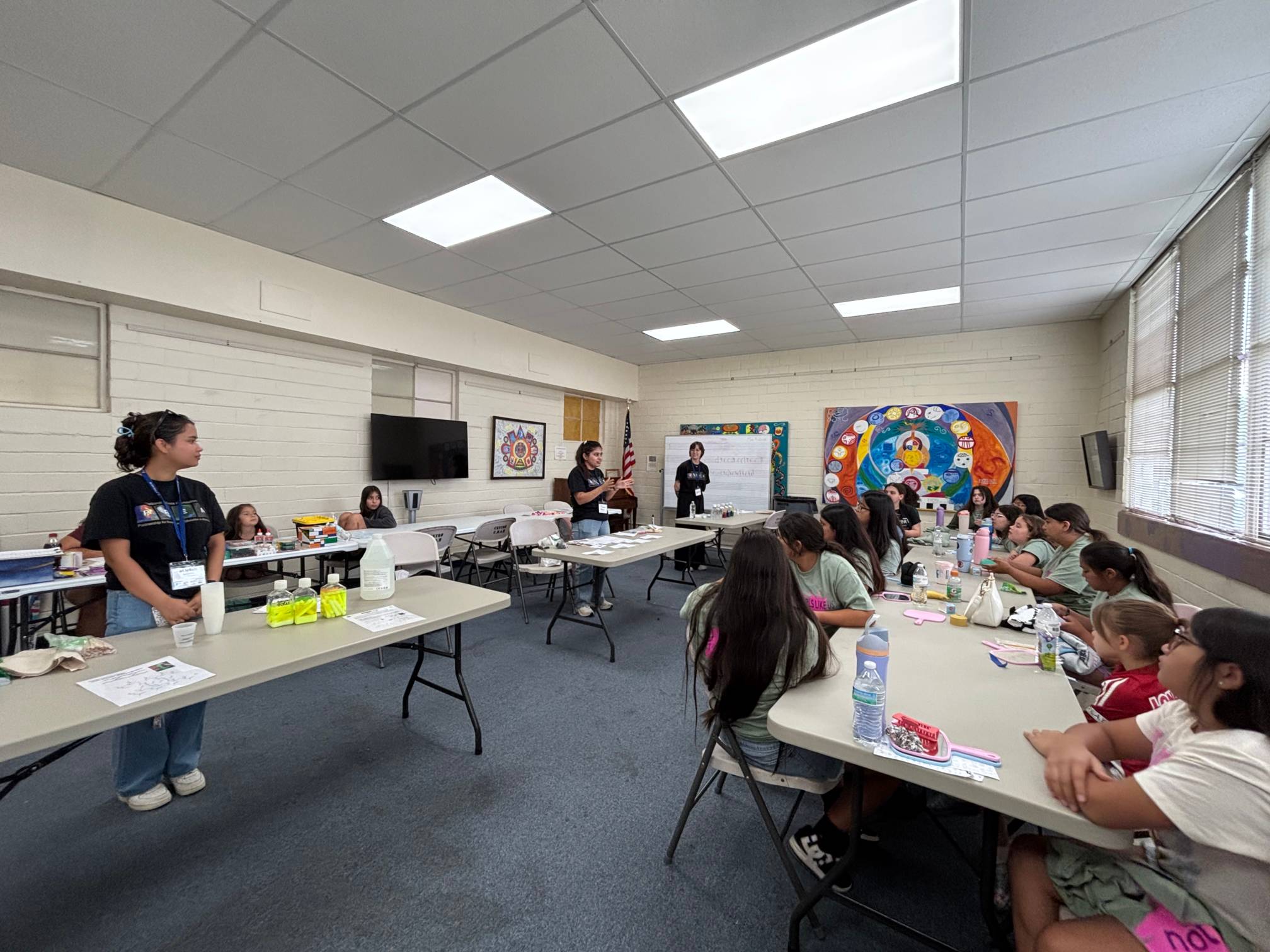 PREM volunteers conducting STEM Activities at Centro Cultural Hispano de San Marcos - Girls Like Us Camp