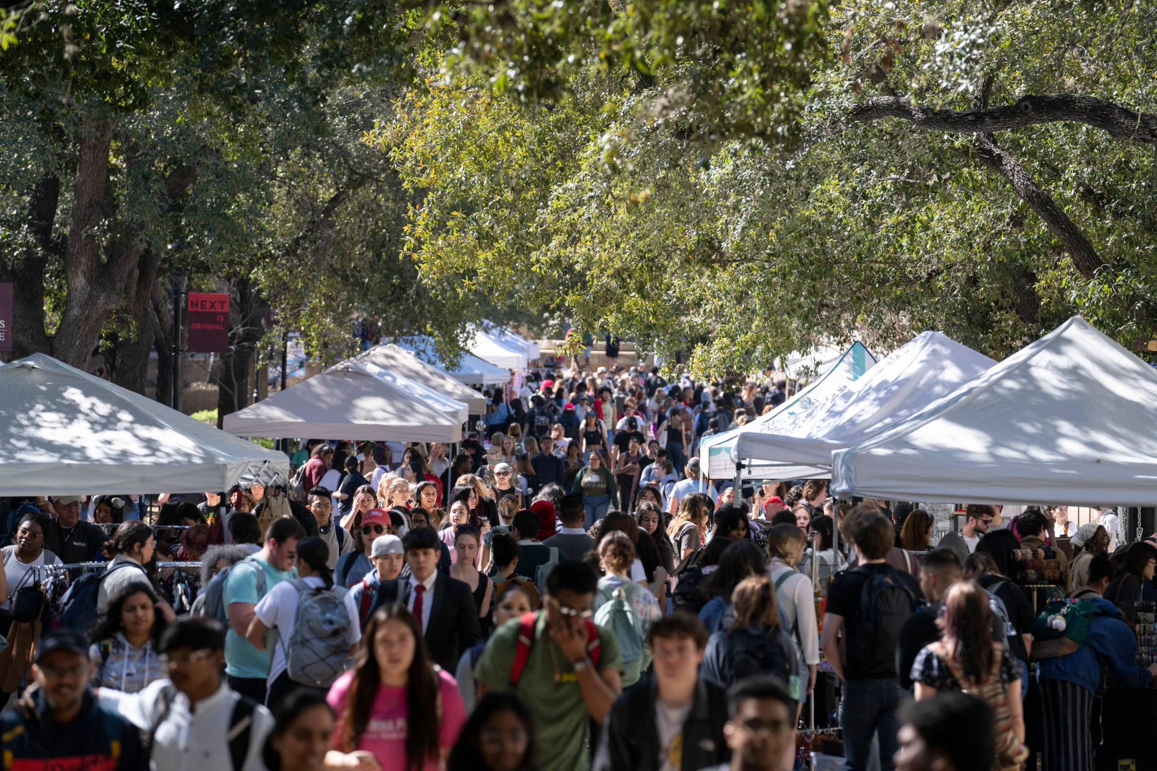crowd on quad at texas state