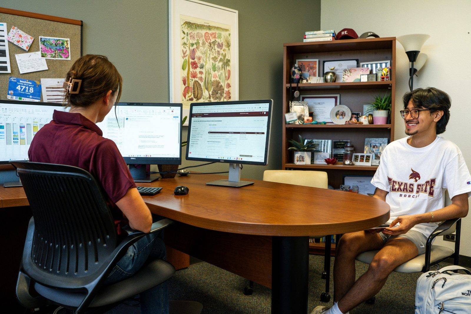 A video introducing students to Academic Advising at TXST