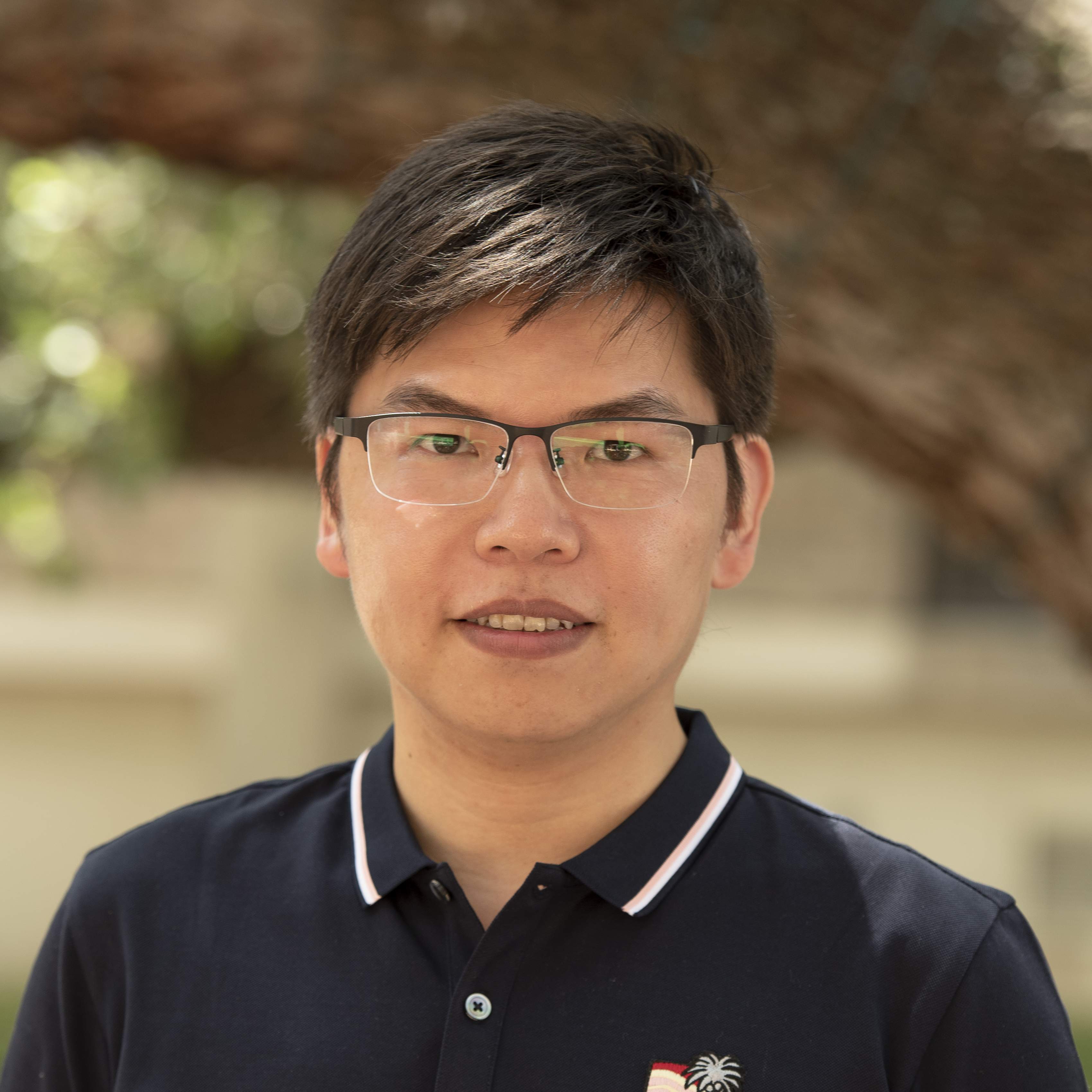 Jie Zhu headshot
