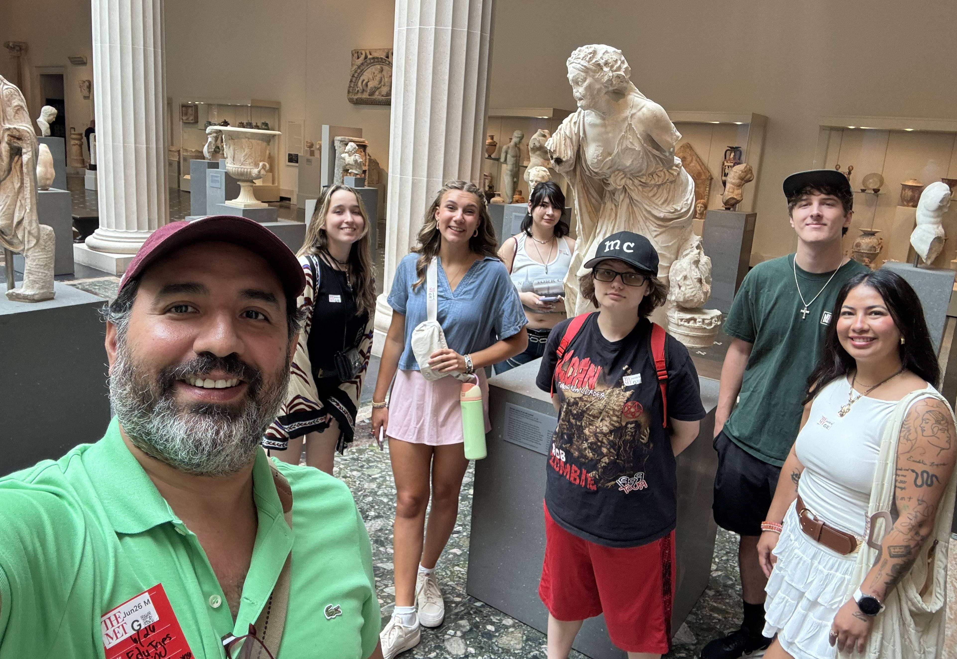 TXST students at museum