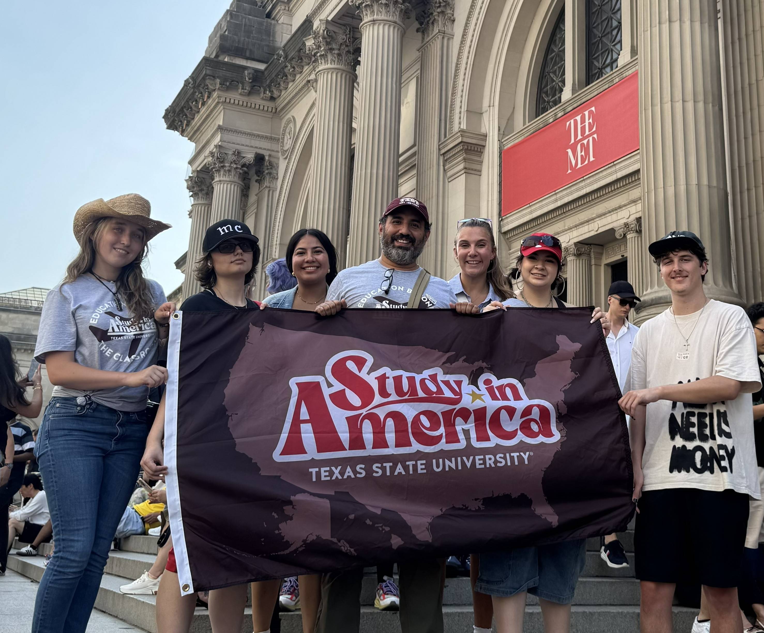 TXST Students in NYC