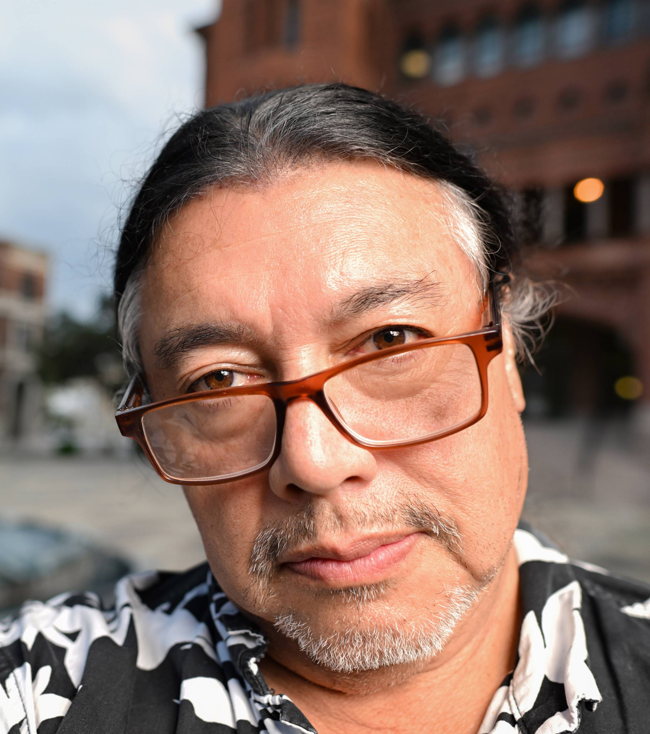 Billy Calzada is a veteran photojournalist.