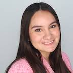 Kelsey's headshot
