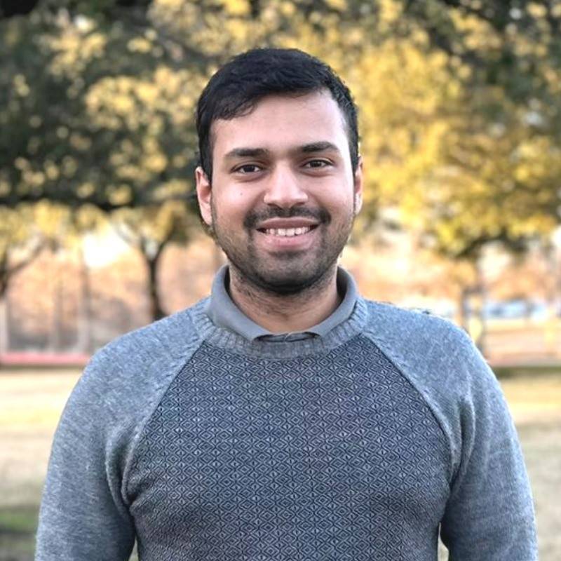 Dr. Parth Padalkar headshot