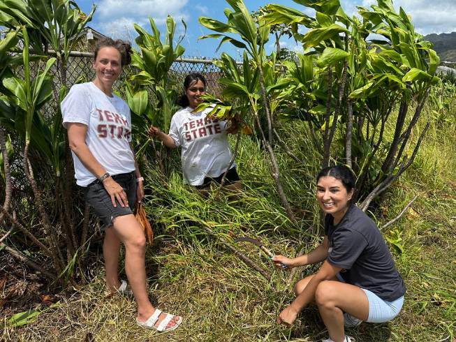 TXST students in national park