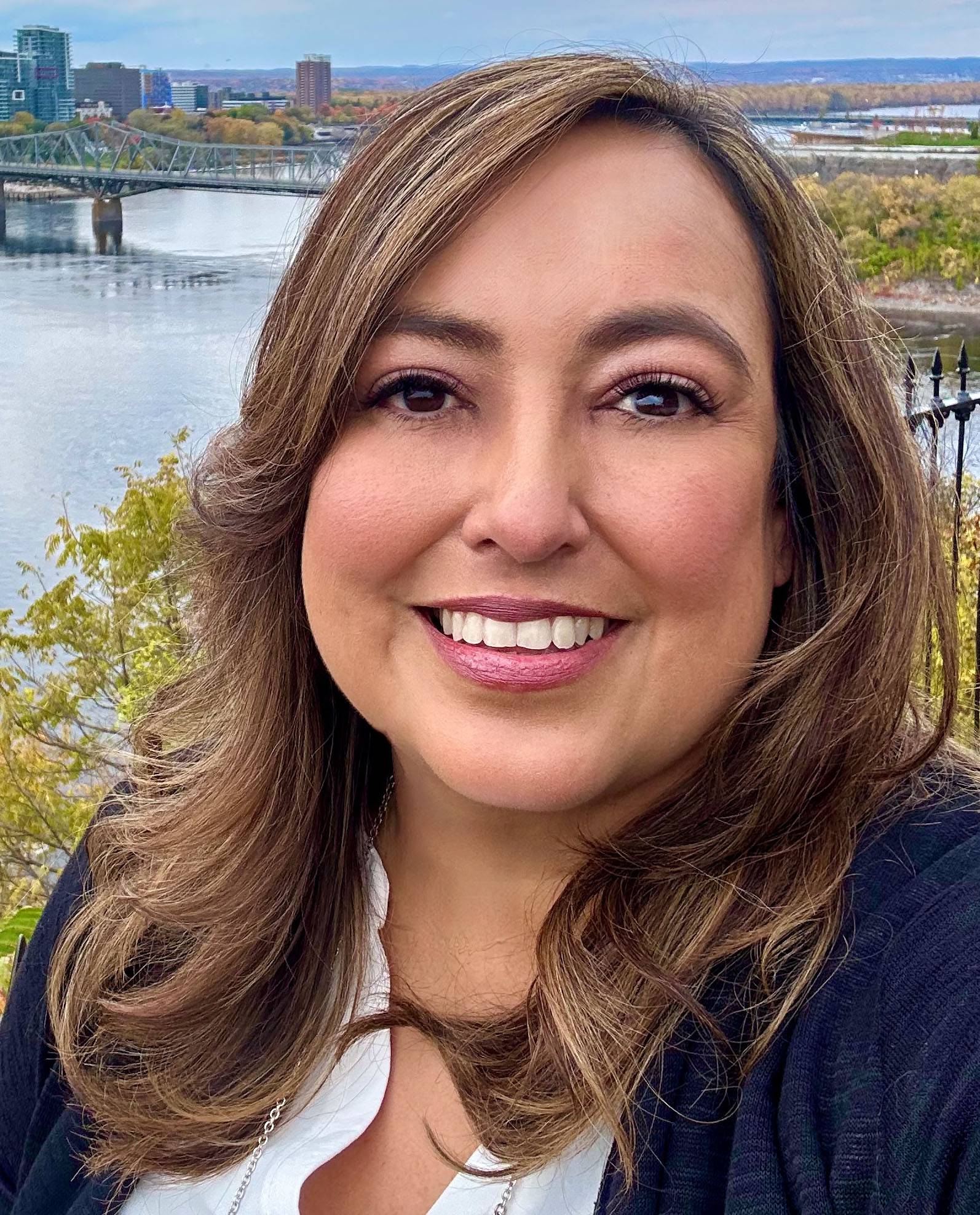 Dr. Amanda C. Soto