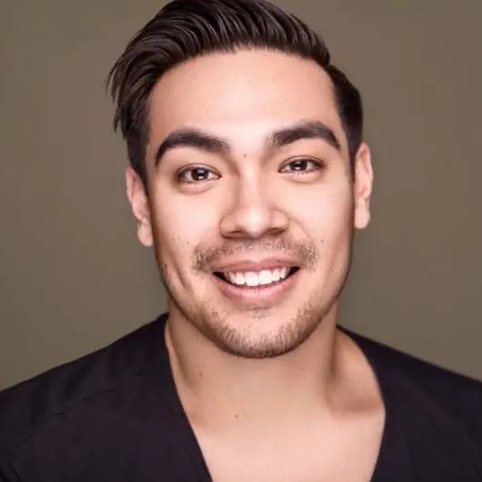 Julio Catano headshot

