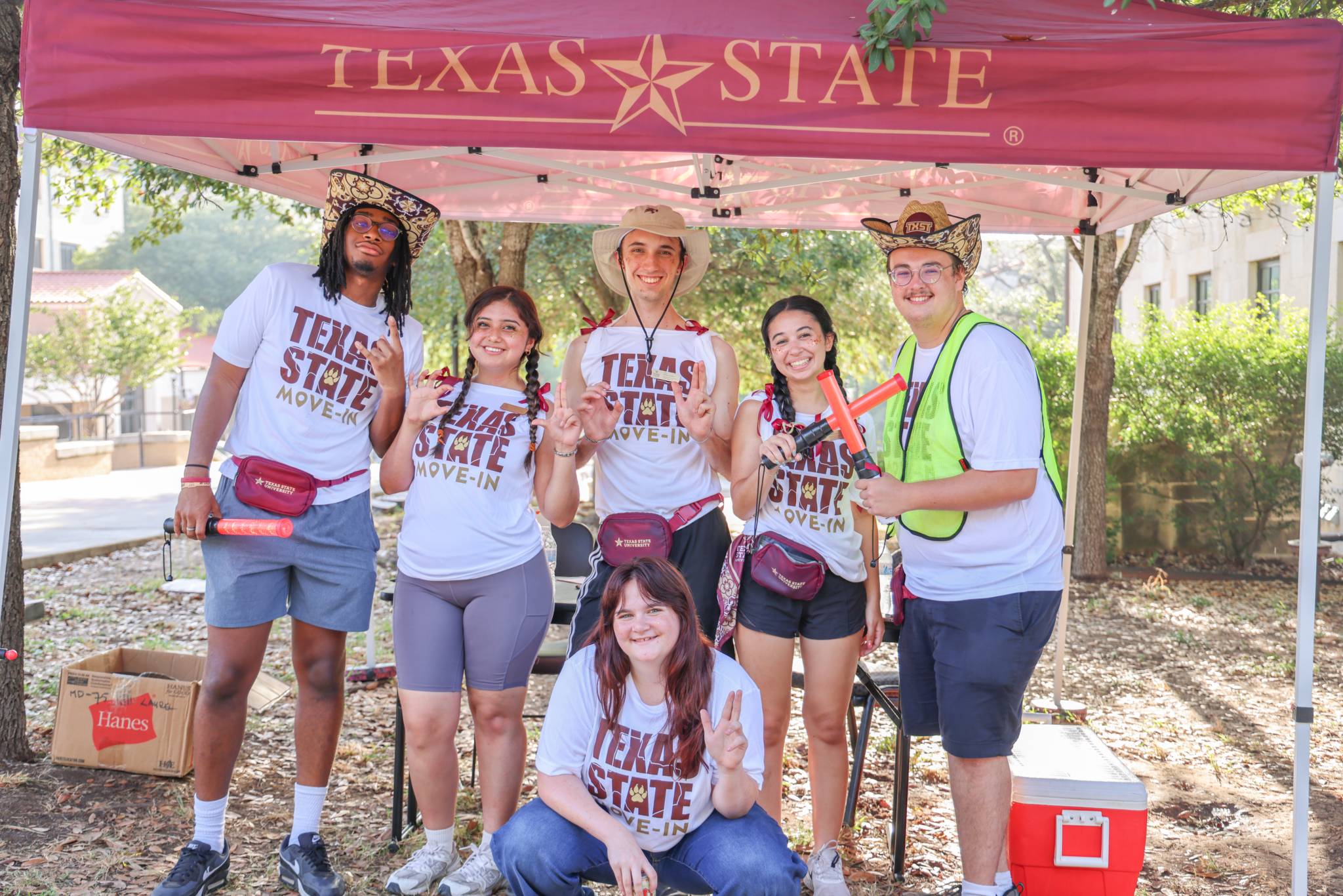 Resident Assistants at Move-In