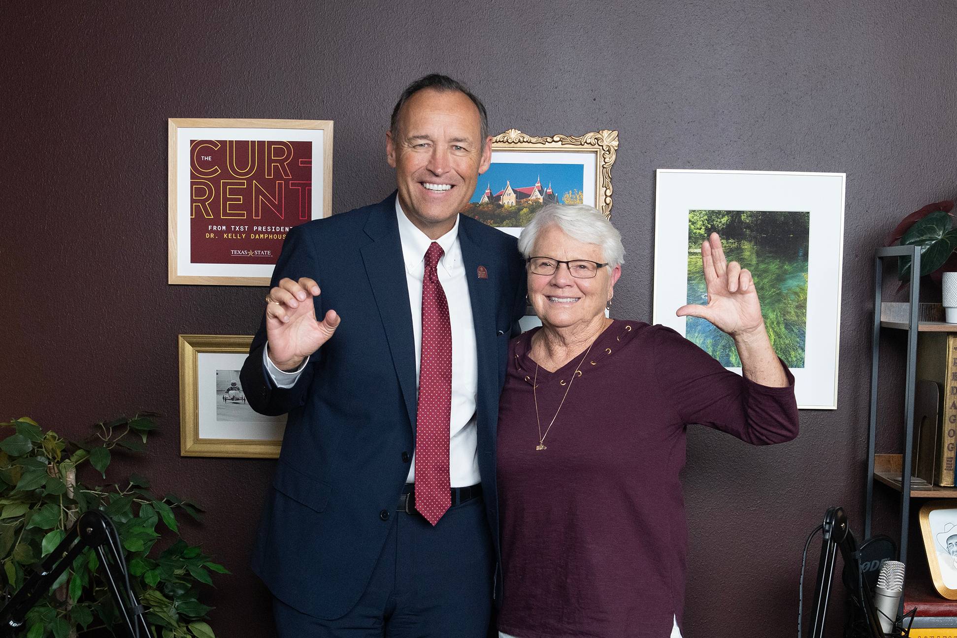 president kelly damphousse and karen chisum