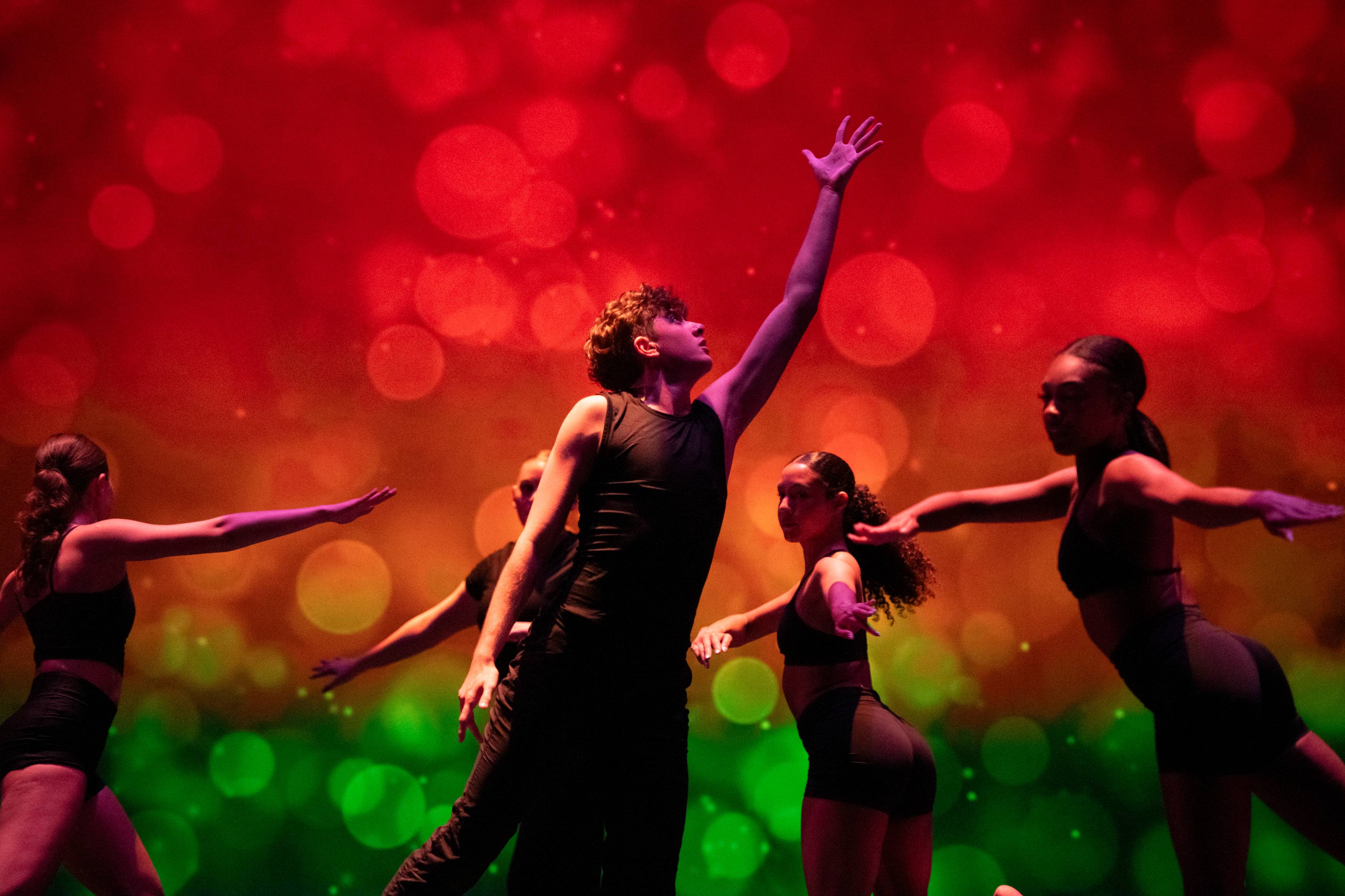 Merge Dance Company. Photo by Eric Morales