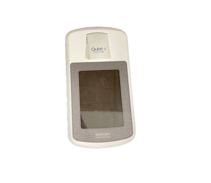Qubit 4 Fluorometer
