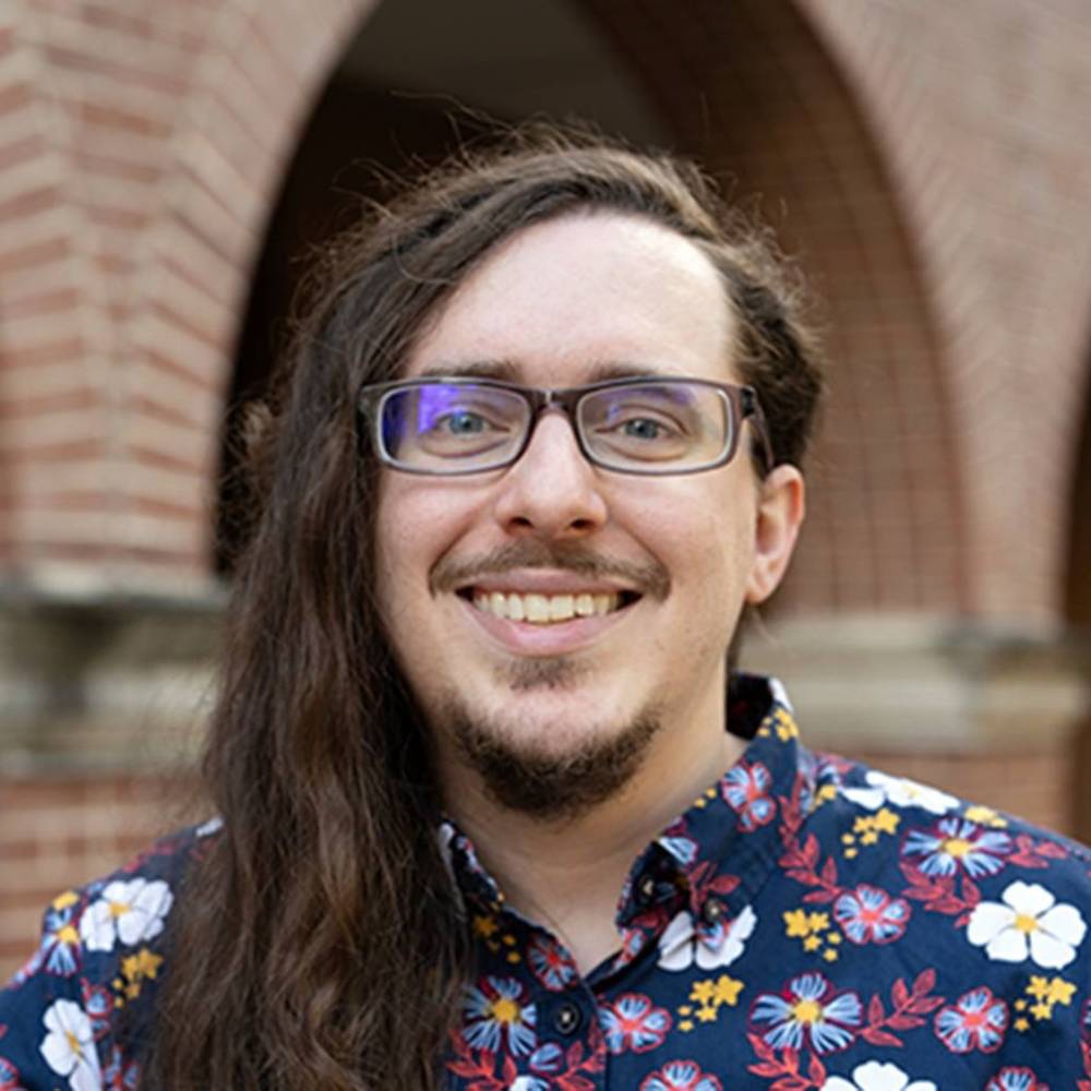 headshot of dr. jonathan vontsteen